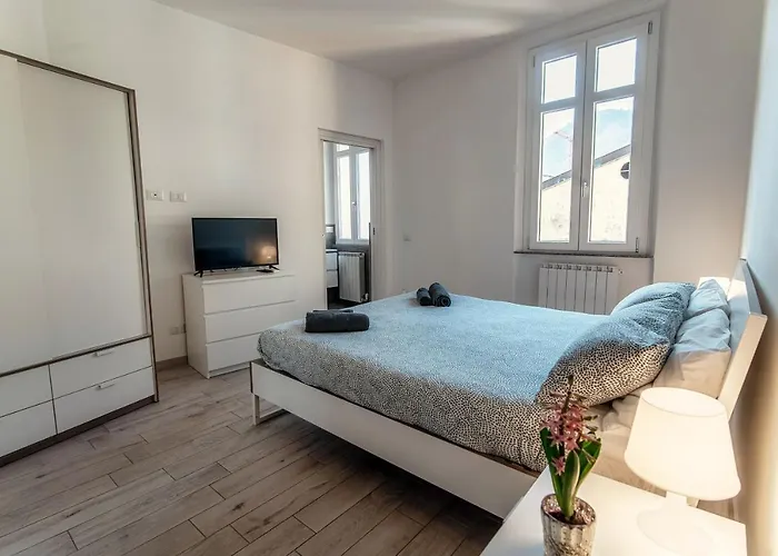 Downtown Apartment Como